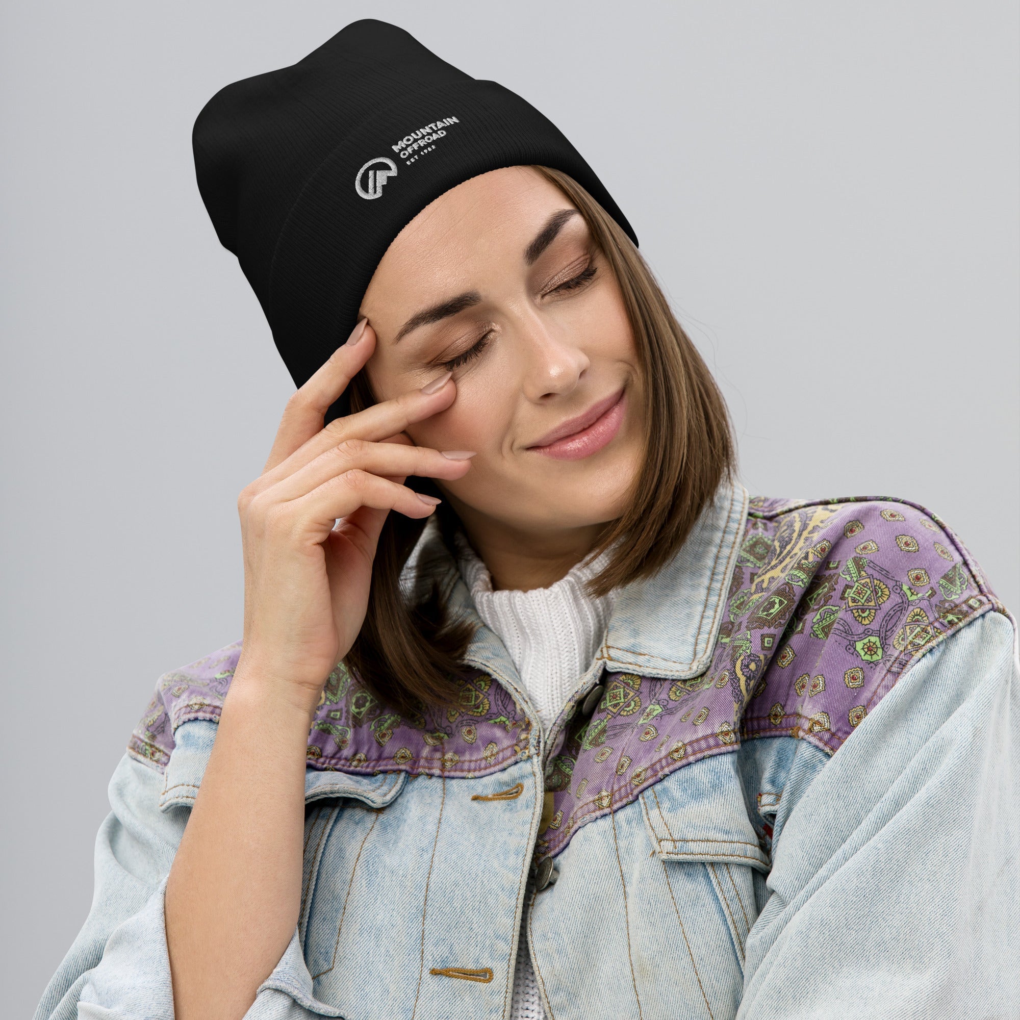 mountain-offroad-premium-beanie-cozy-meets-classic-735431 - NVMOS