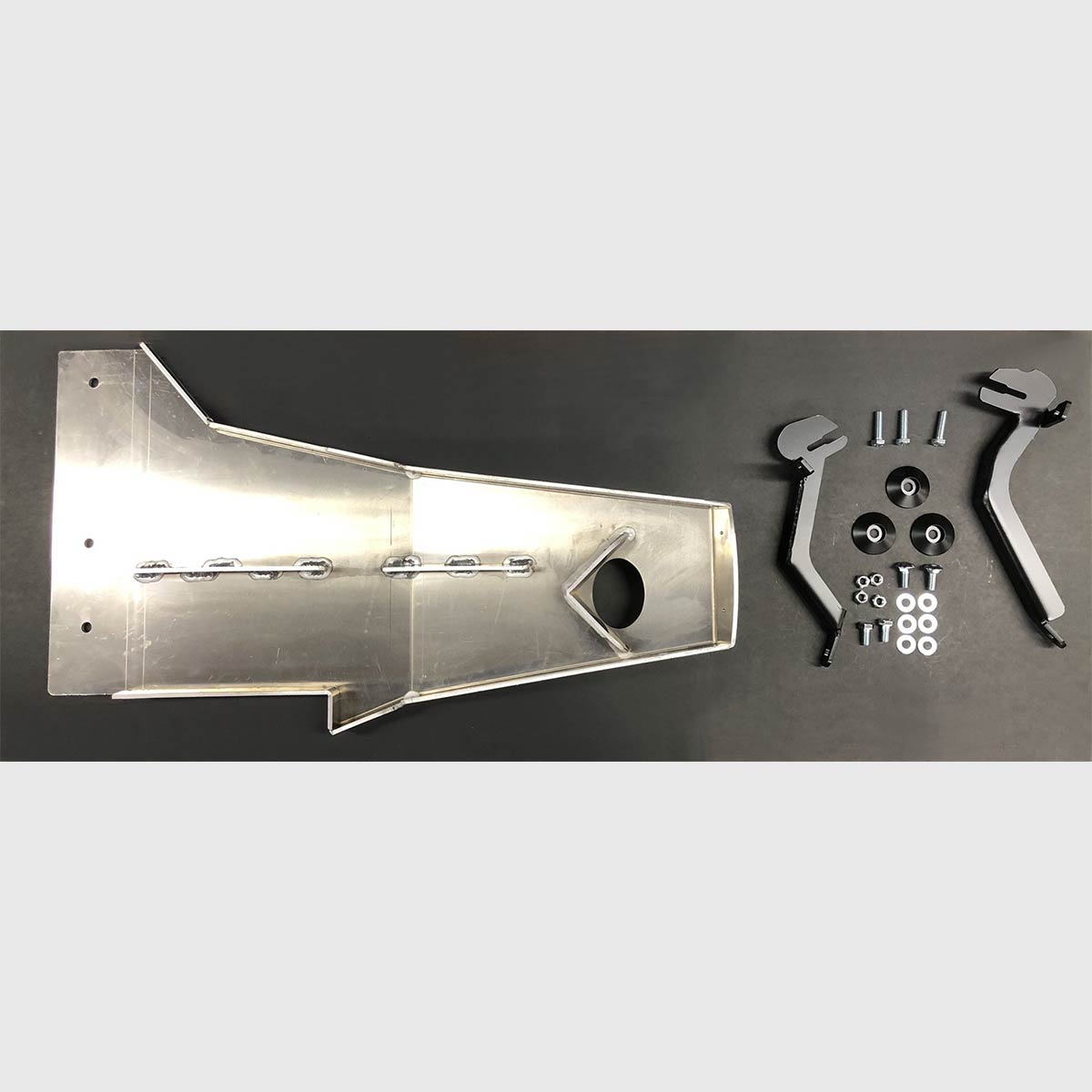 Aluminum oil pan and transmission skid plate kit with hardware for Jeep Wrangler JL