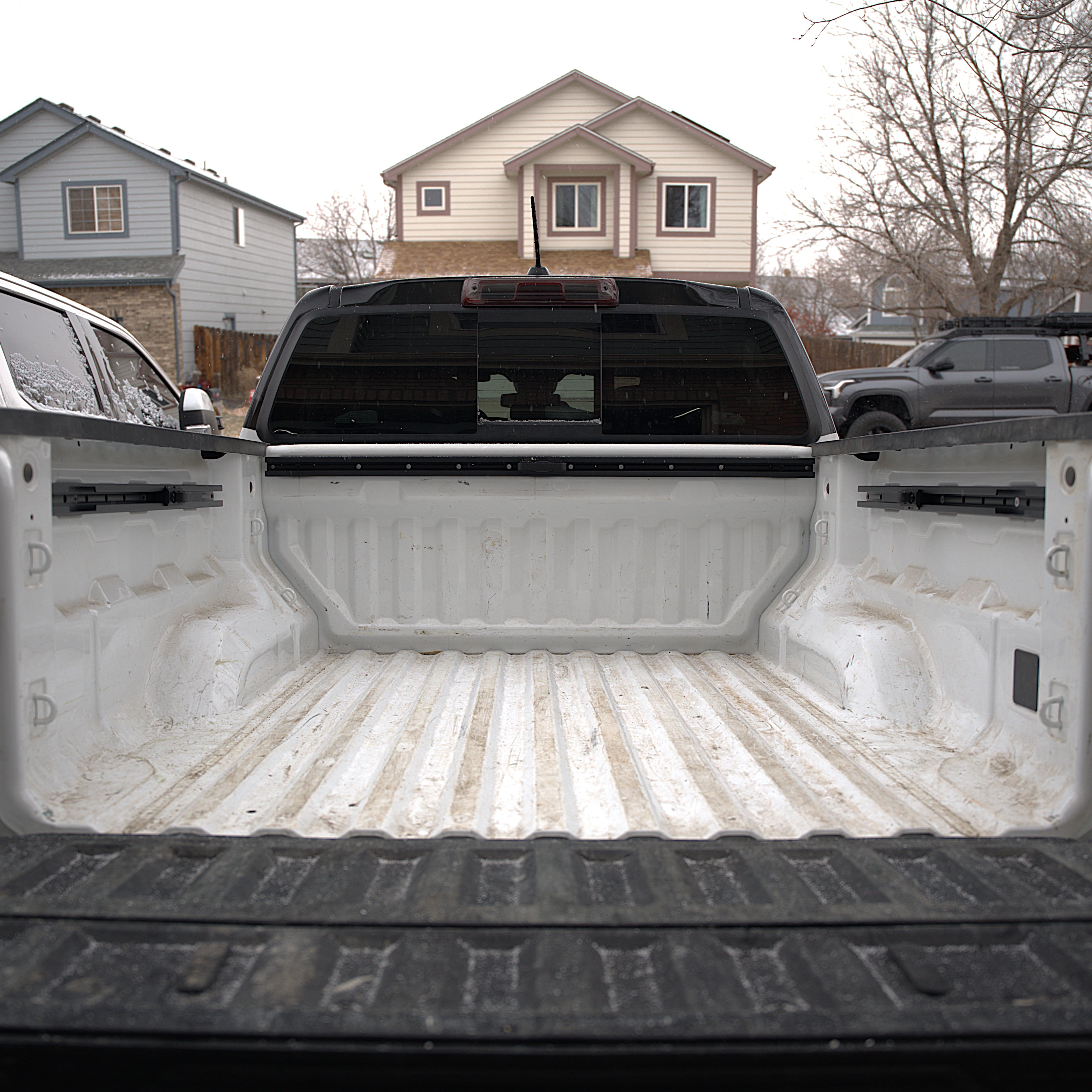 Integral Truck  Rails - Bedside Rail System - Chevrolet Colorado & GMC Canyon (2023+)