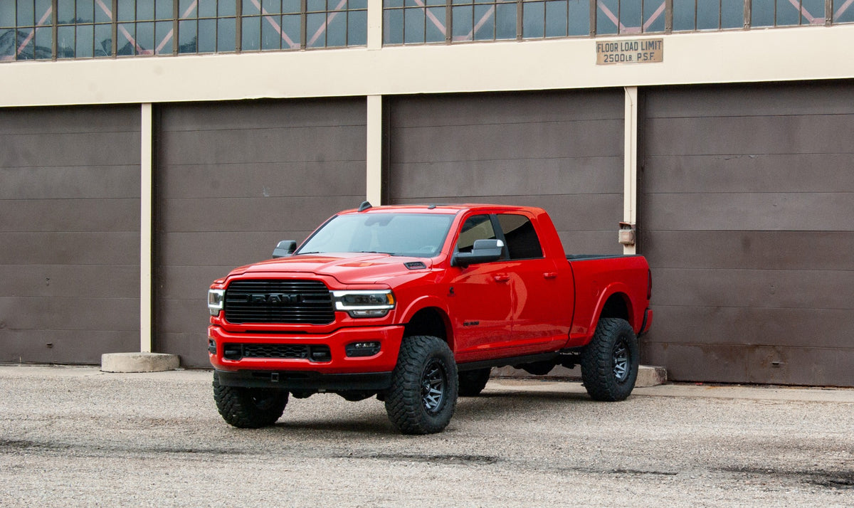 ReadyLIFT 2019-2024 Ram 3500 HD High Output Diesel 4WD 4.5" Coil Spring Falcon 2.1 Lift Kit