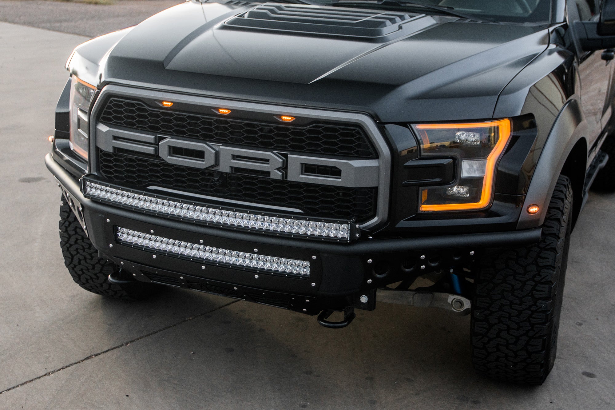 raptor-front-bumper-venom-02 - NVMOS