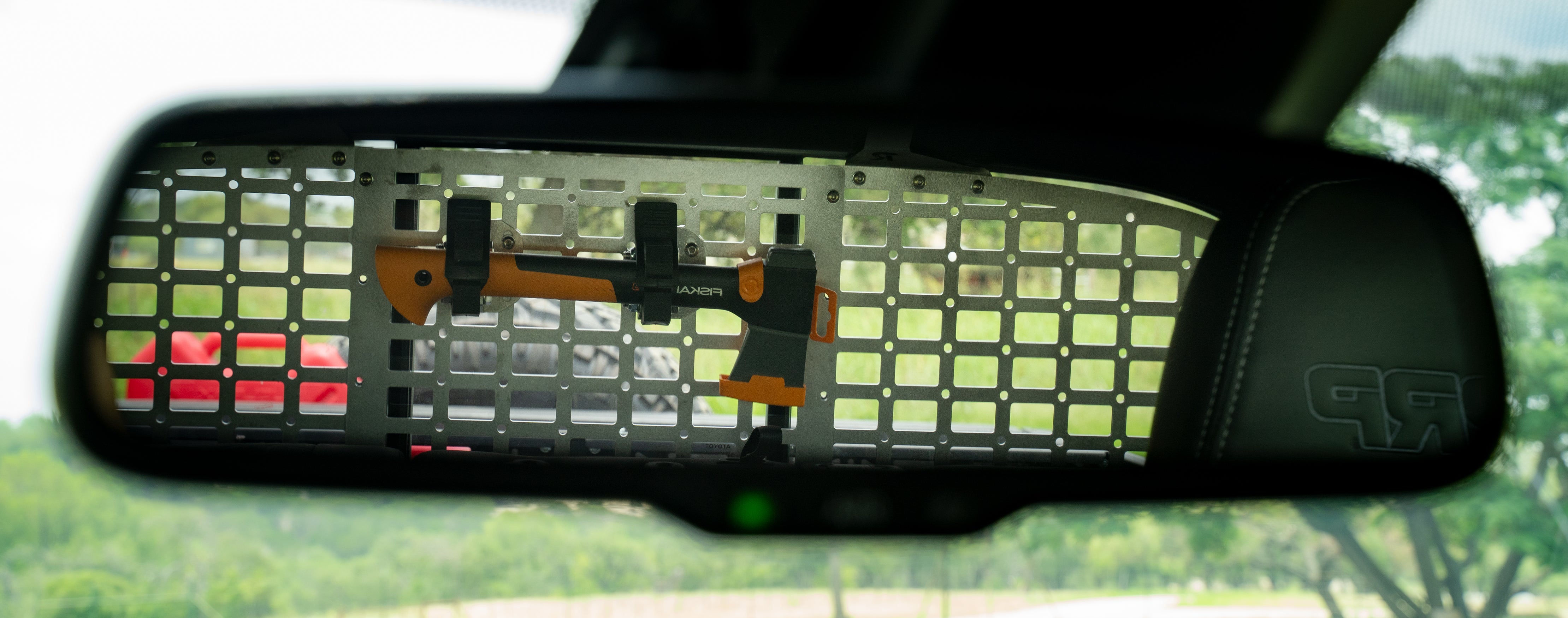 rearwindow_withcenter - NVMOS