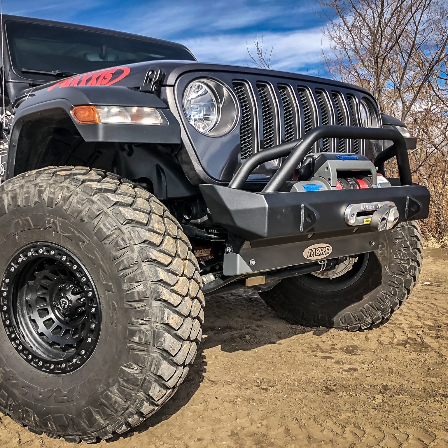 rock-proof-front-bumper-with-tube-work-for-jeep-wrangler-jl-2018-318208 - NVMOS