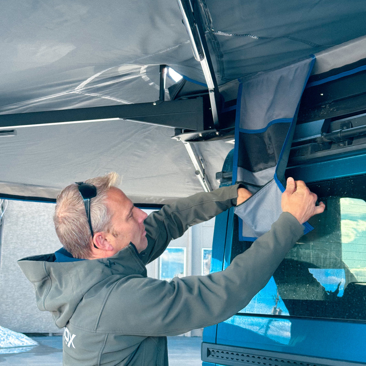 Dirtbox Overland Freestanding 270 Degree Awning for trucks, universal fit
