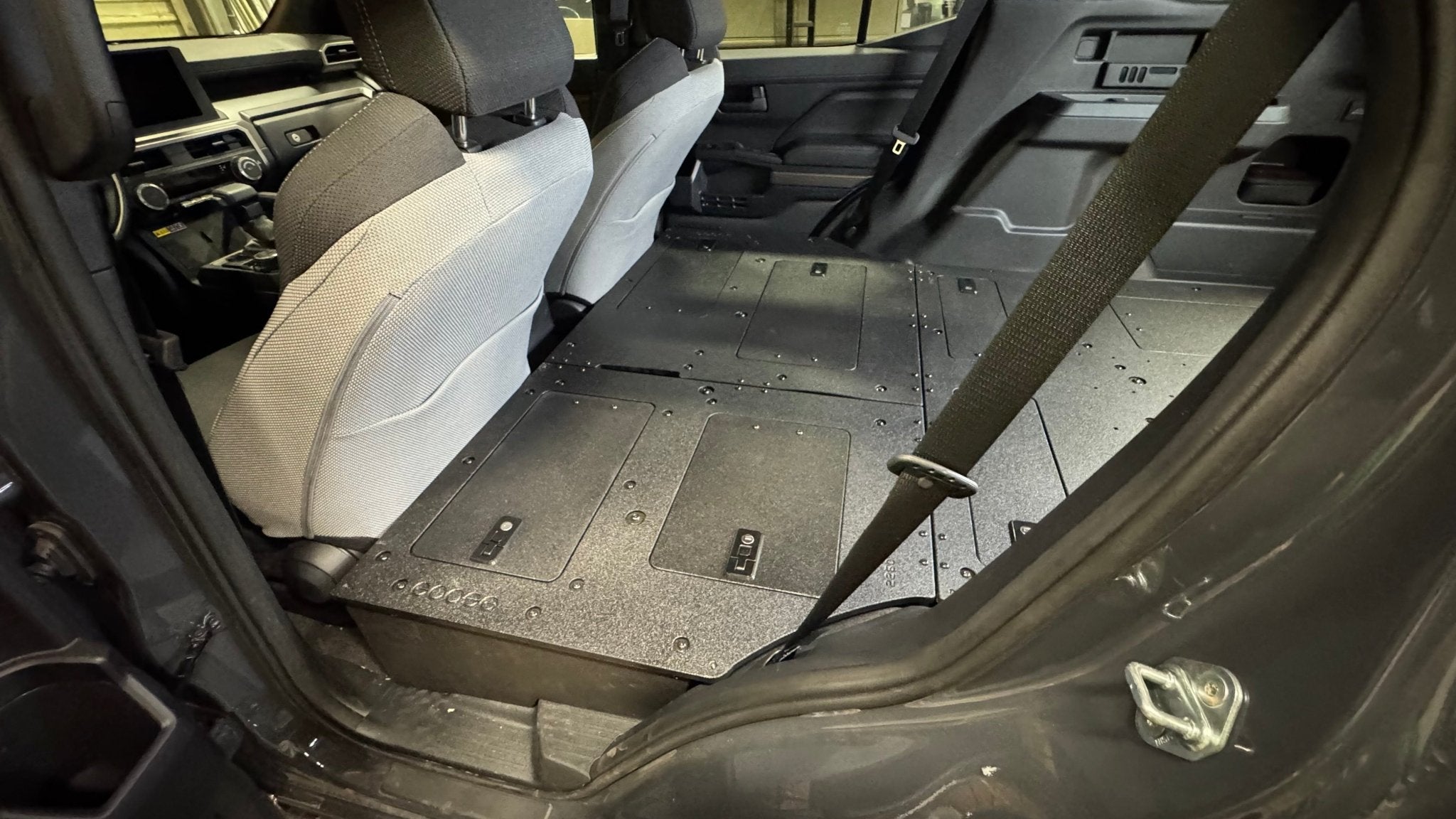 Toyota - 4Runner - 2025-Present - 6th Gen - Explore Series - Seat Delete Plate System - Plate Based - Non-Hybrid - Non-Third Row Vehicles