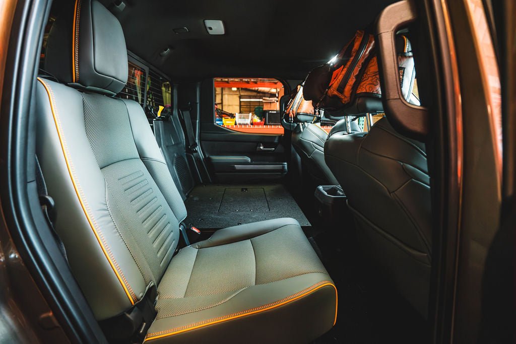 Toyota Tacoma - 2024-presente - 4.ª generación - Híbrido - Cabina doble - Serie Explore - Sistema de placa de eliminación de asientos - Segunda fila