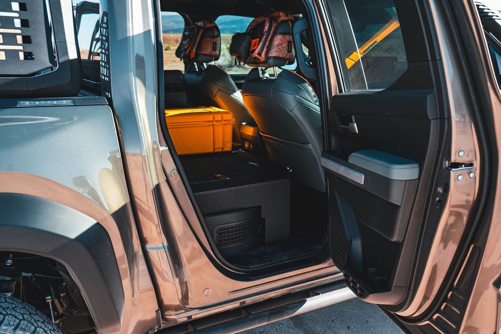 Toyota Tacoma - 2024-presente - 4.ª generación - Híbrido - Cabina doble - Serie Explore - Sistema de placa de eliminación de asientos - Segunda fila