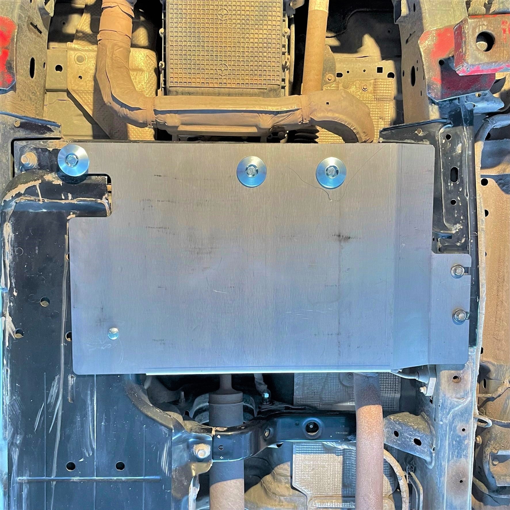 transfer-case-skid-plate-aluminum-for-ford-bronco-4-door-2021-918778 - NVMOS