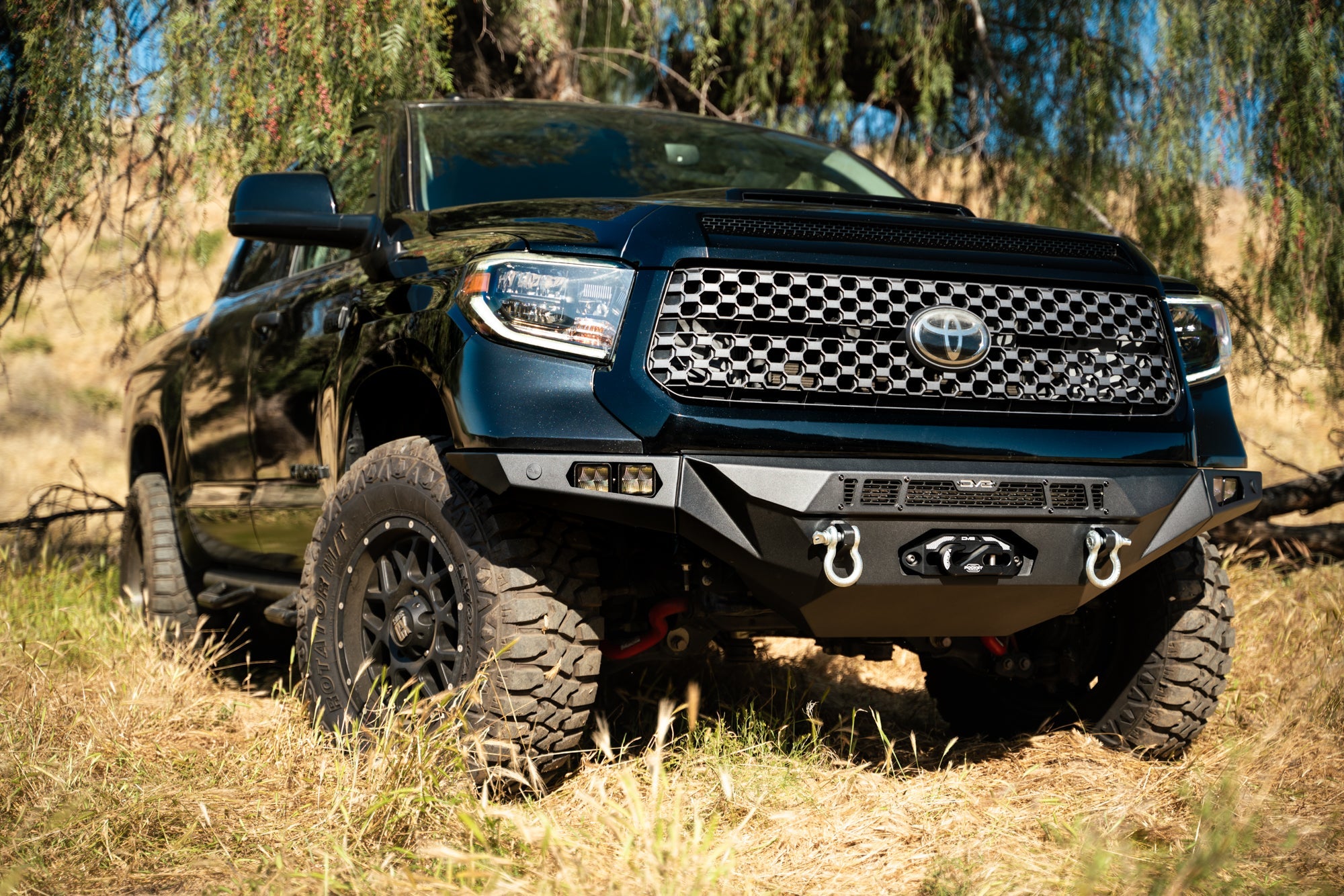 tundra-winch-bumper-1 - NVMOS